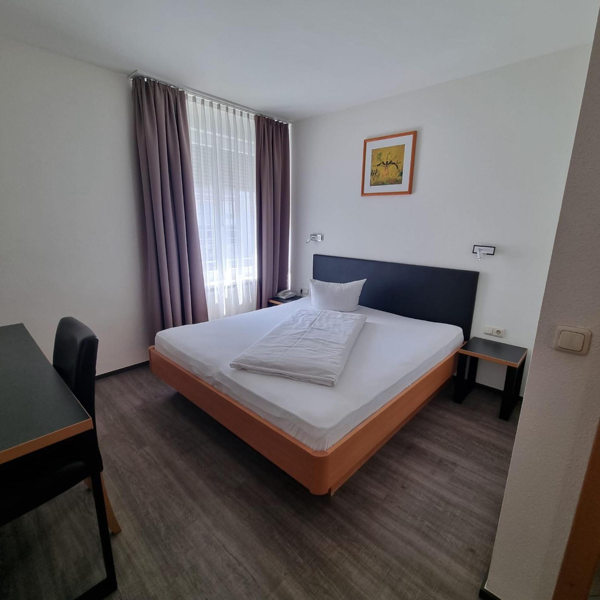 Hotel Central Брегенц Екстериор снимка
